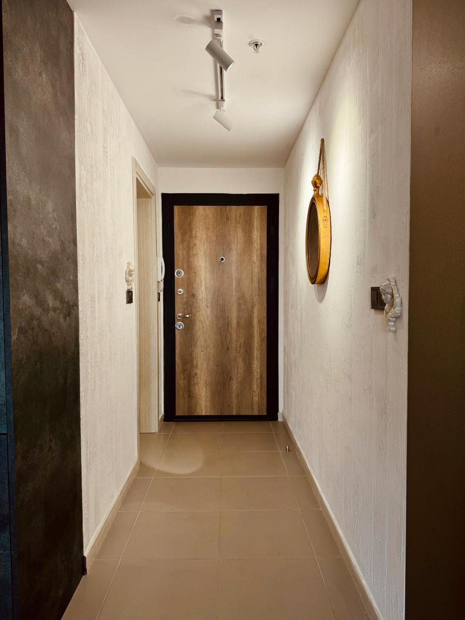 Royal Kate Spa Included, 32Nd Floor Skopje Ngoại thất bức ảnh